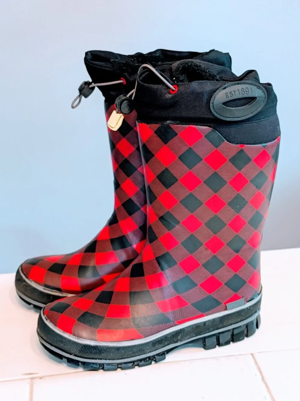 Western Chief Girls Snow Rain Boots Sz 4 Red Black Plaid Felt Liner Waterproof